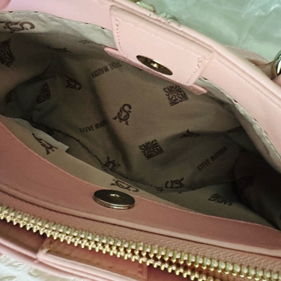 Steve Madden Pink quilted tote - Picture 6 of 11